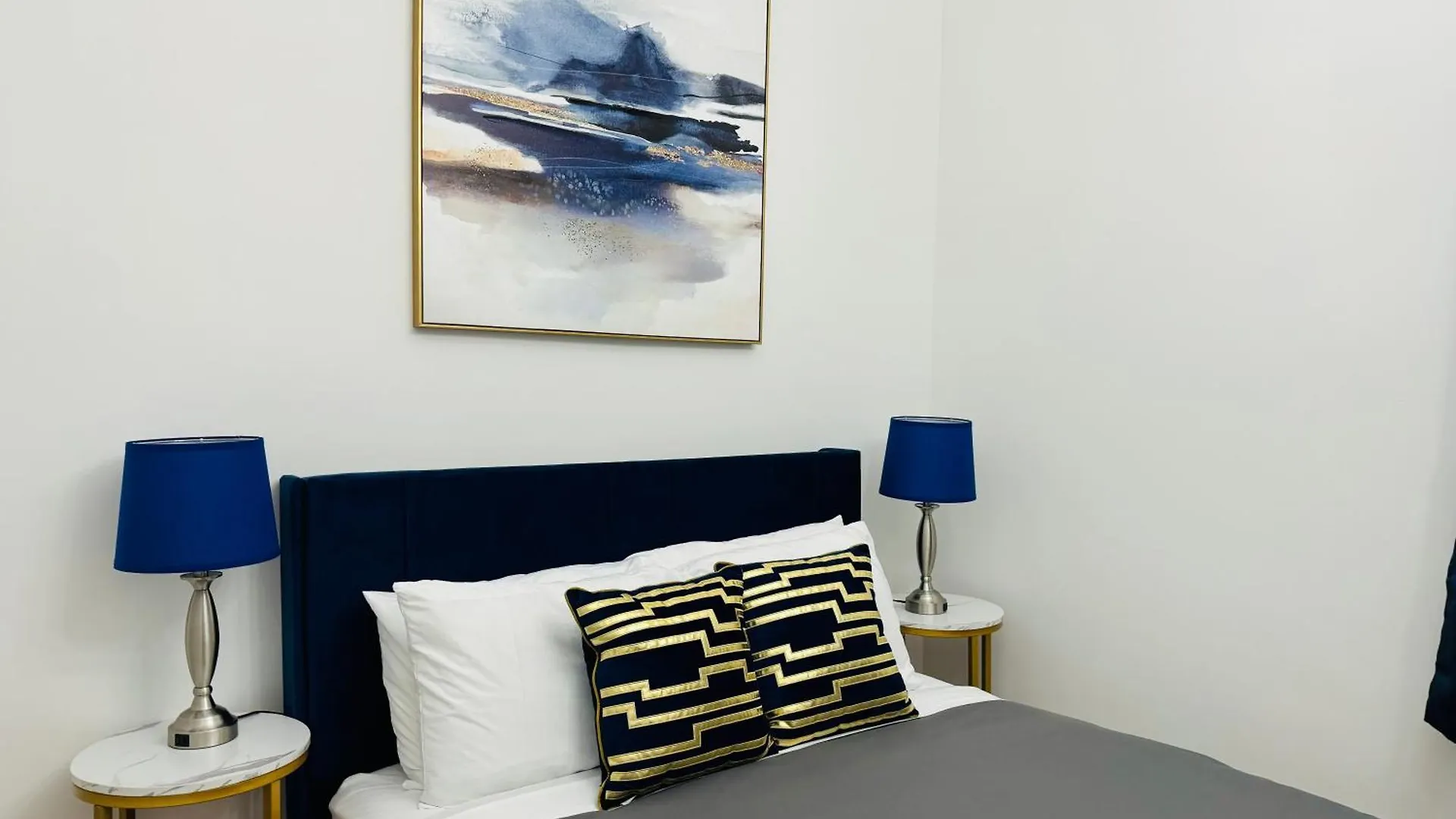 Lincoln Center New York Apartment